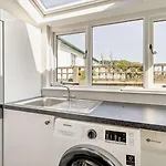 2 Bed In Oc-llh01 *