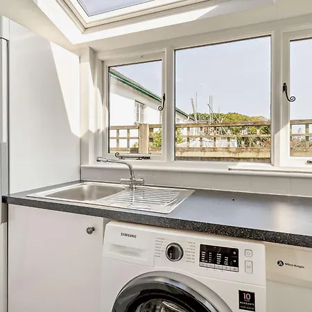 Holiday home 2 Bed In Outgate And Tarn Hows Llh01 *