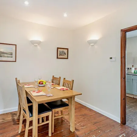 2 Bed In Oc-llh01 * Hawkshead