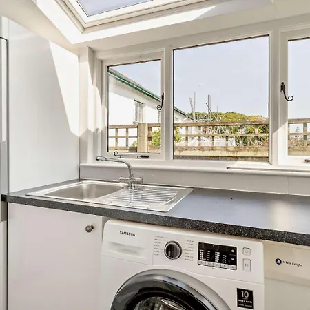 2 Bed In Oc-llh01 *